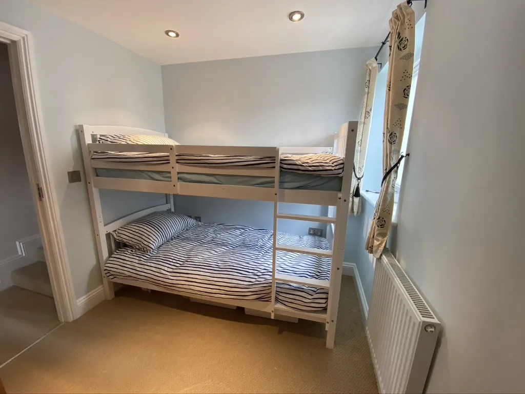 Second bedroom